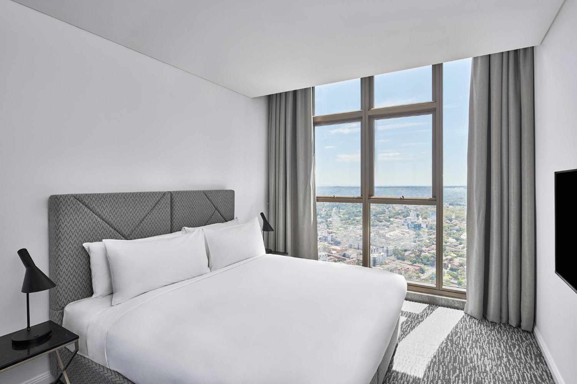 סידני Meriton Suites George Street, Parramatta מראה חיצוני תמונה