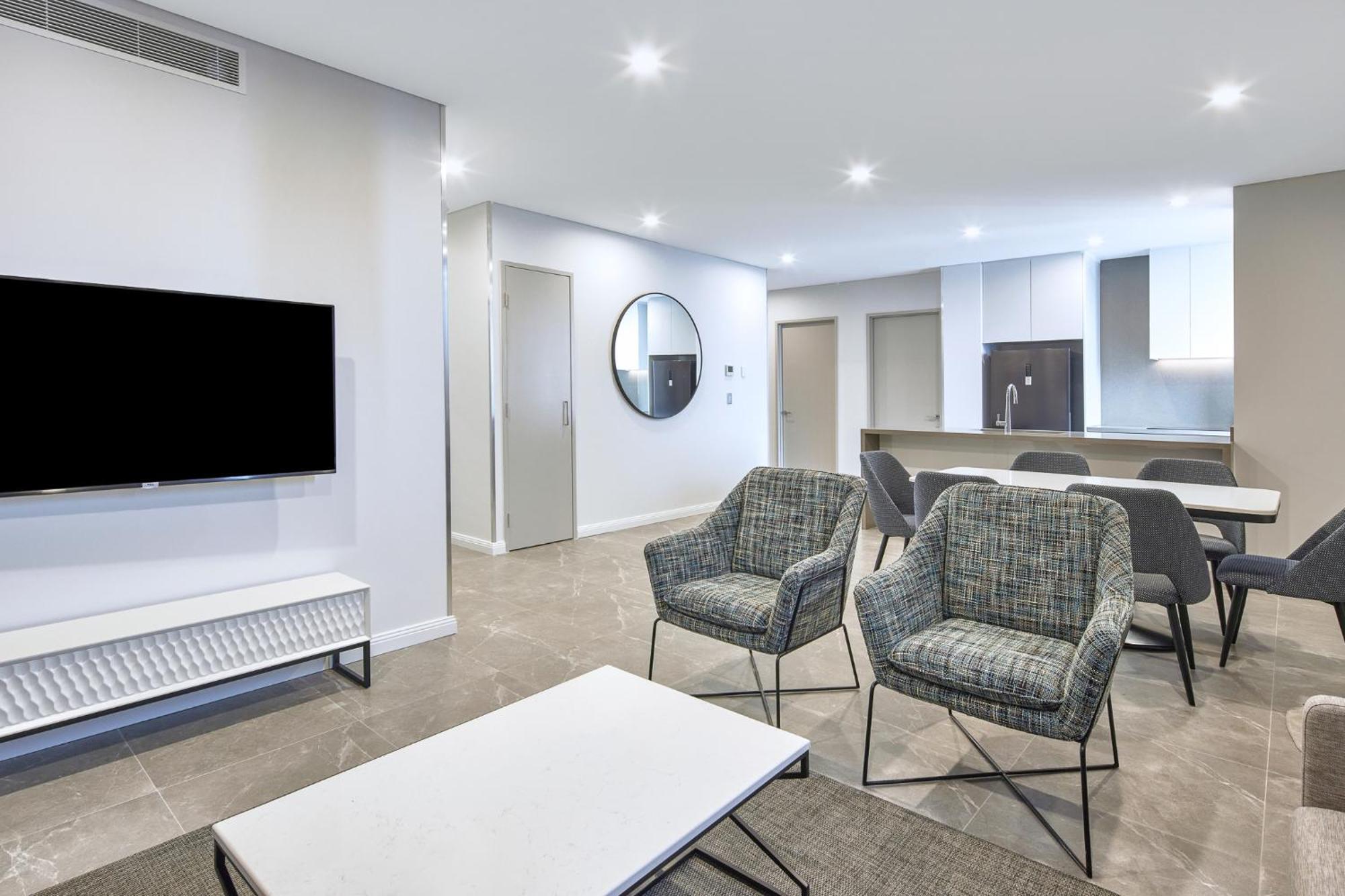 סידני Meriton Suites George Street, Parramatta מראה חיצוני תמונה